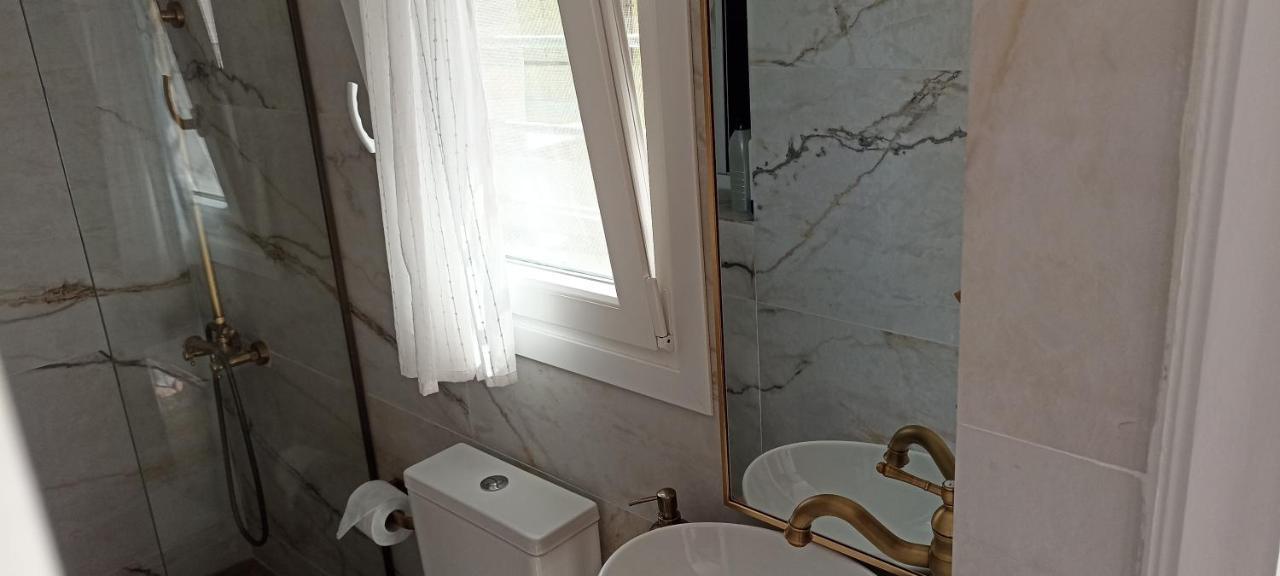 Athina'S Little Apartment テッサロニキ エクステリア 写真