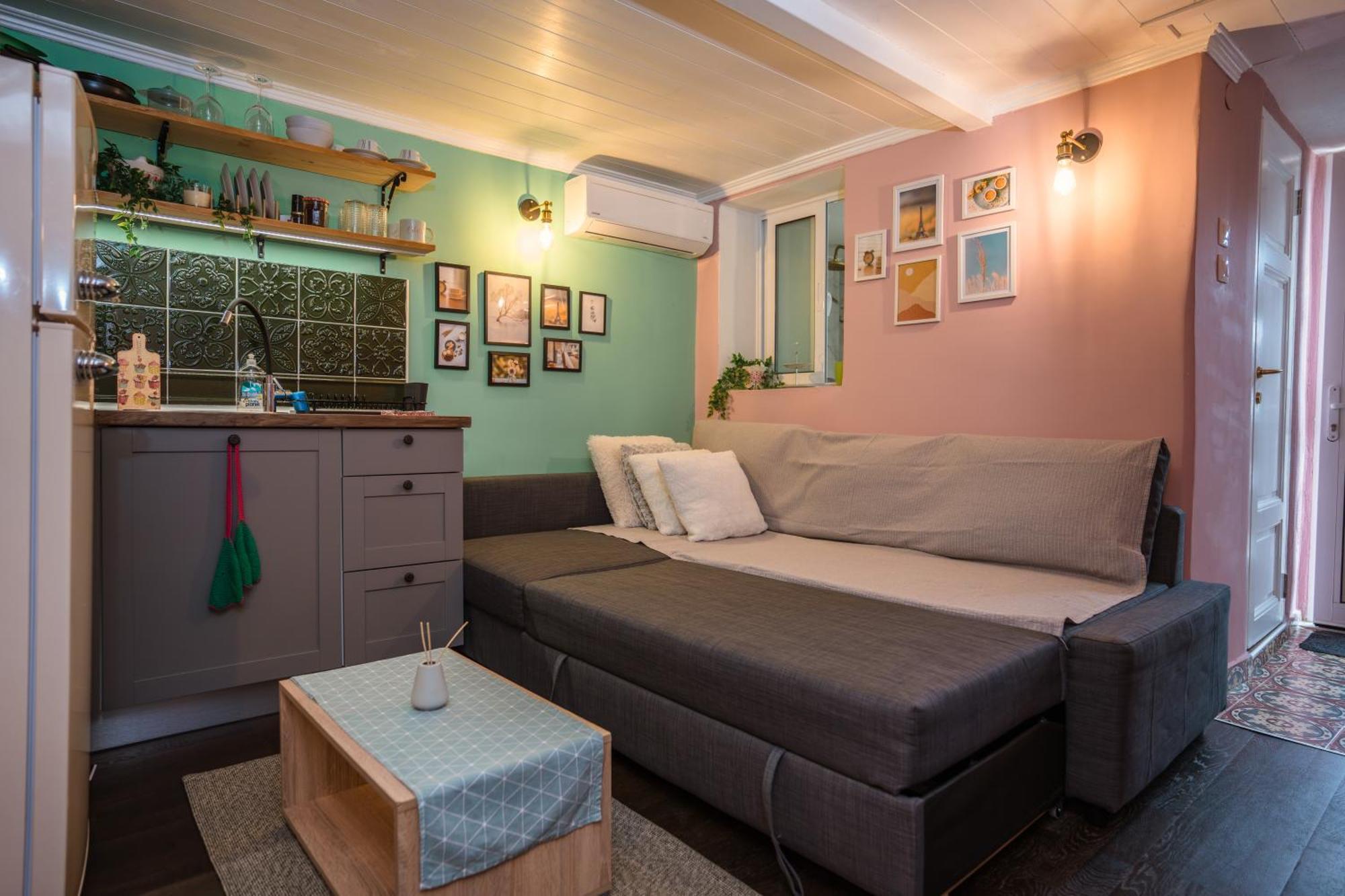 Athina'S Little Apartment テッサロニキ エクステリア 写真